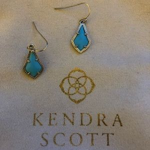 Kendra Scott earrings, Lexi style